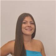 Doy clases particulares de inglés para niños en Valenc. También puedo hacer de babysitter. Tengo 16 años y estudio en el Cambridge